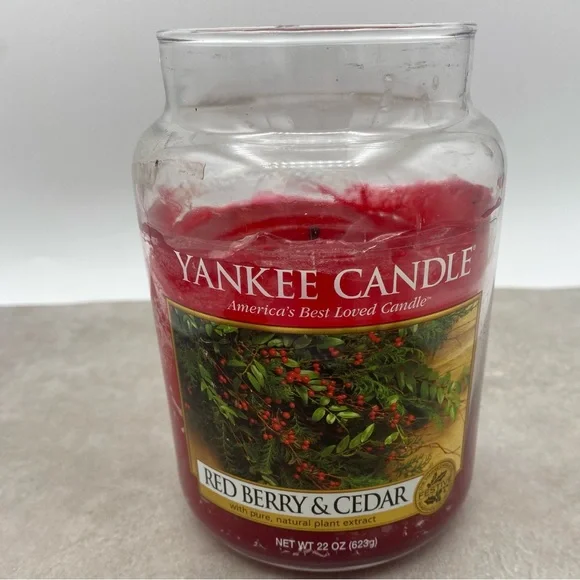 Yankee Candle Red Berry And Cedar 22 Oz Holiday Christmas Partially Used - Picture 2 of 9